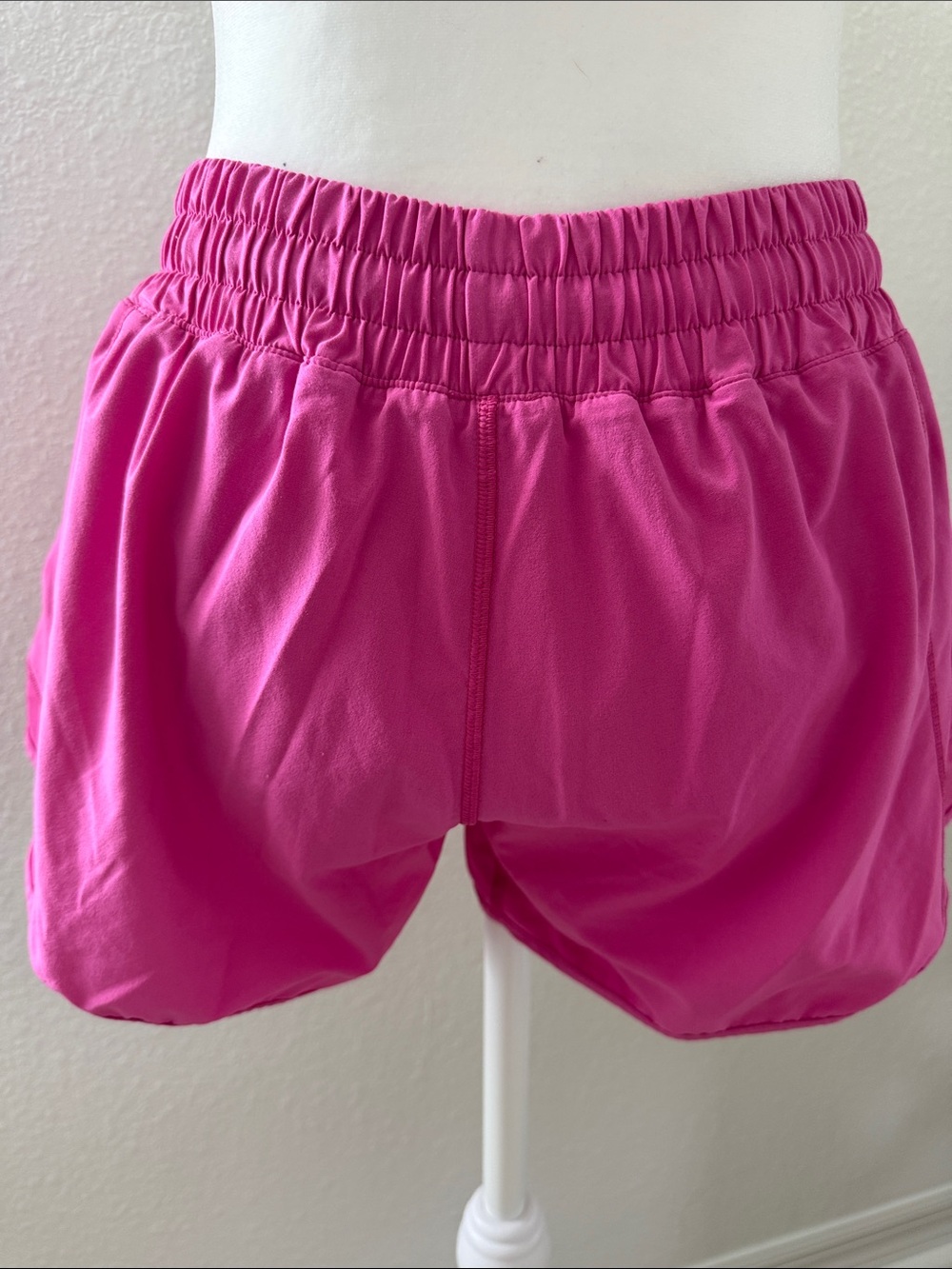 lululemon athletica Hot Pink Athletic Shorts - Picture 4 of 8